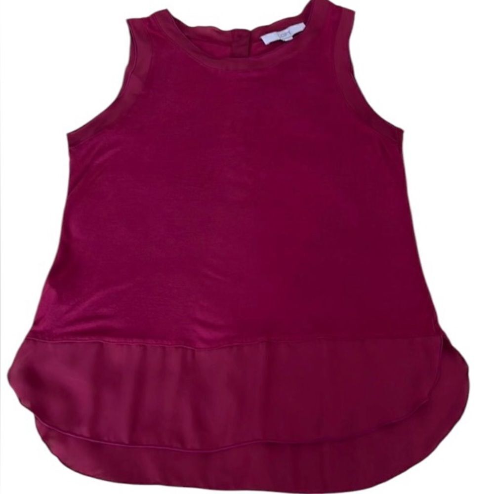 LOFT szS burgundy top sheer fabric at hem neck arm holes button detail EUC
